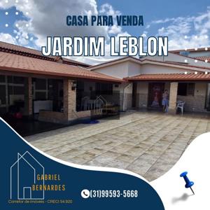 Apartamento 3 quartos 2 banheiros 665m²