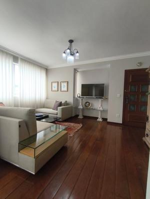 Apartamento 3 quartos 2 banheiros 130m²