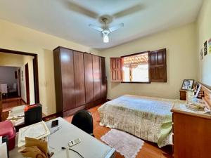 Apartamento 4 quartos 2 banheiros 239m²