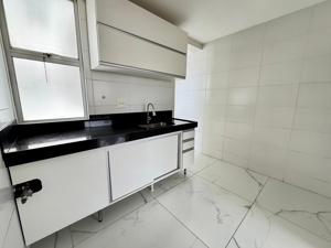 Apartamento 3 quartos 2 banheiros 180m²
