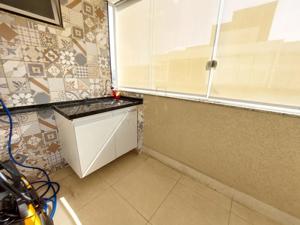 Apartamento 3 quartos 3 banheiros 140m²
