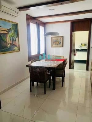 Apartamento 4 quartos 2 banheiros 300m²