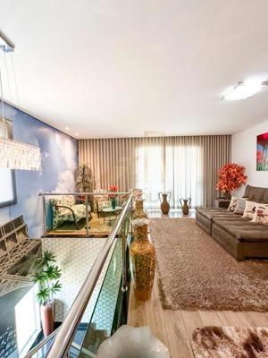 Casa 5 quartos 6 banheiros 810m²

