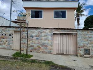 Casa 4 quartos 2 vagas 181m²
