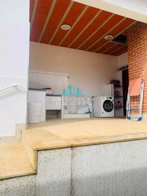 Apartamento 4 quartos 2 banheiros 300m²