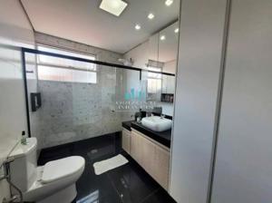 Apartamento 3 quartos 2 banheiros 