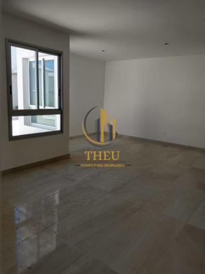 Apartamento 3 quartos 2 banheiros 171m²
