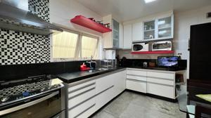 Casa 5 quartos 5 banheiros 360m²