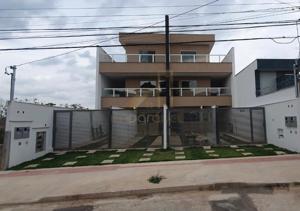 Casa 3 quartos 3 banheiros 190m²

