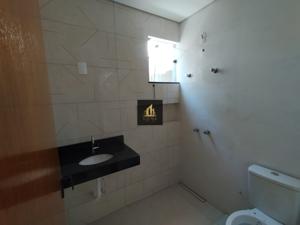 Casa 3 quartos 2 banheiros 75m²