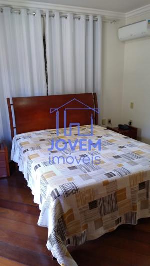 Casa 3 quartos 3 banheiros 230m²