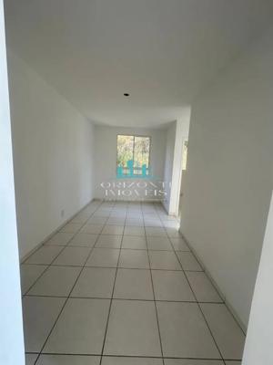 Apartamento 2 quartos 1 banheiro 