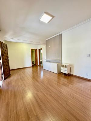 Apartamento 4 quartos 3 banheiros 860m²