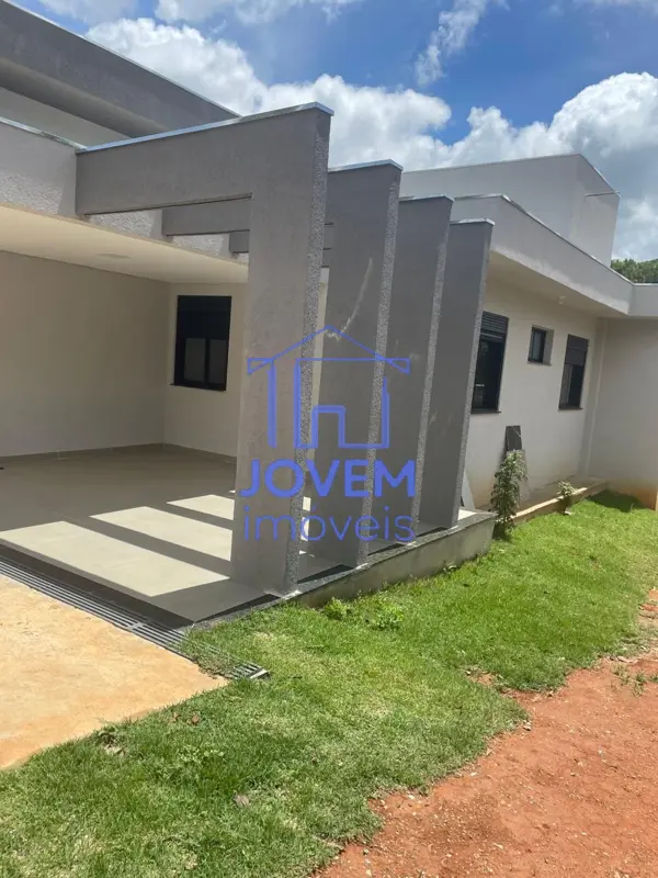 Casa 3 quartos 2 banheiros 360m²