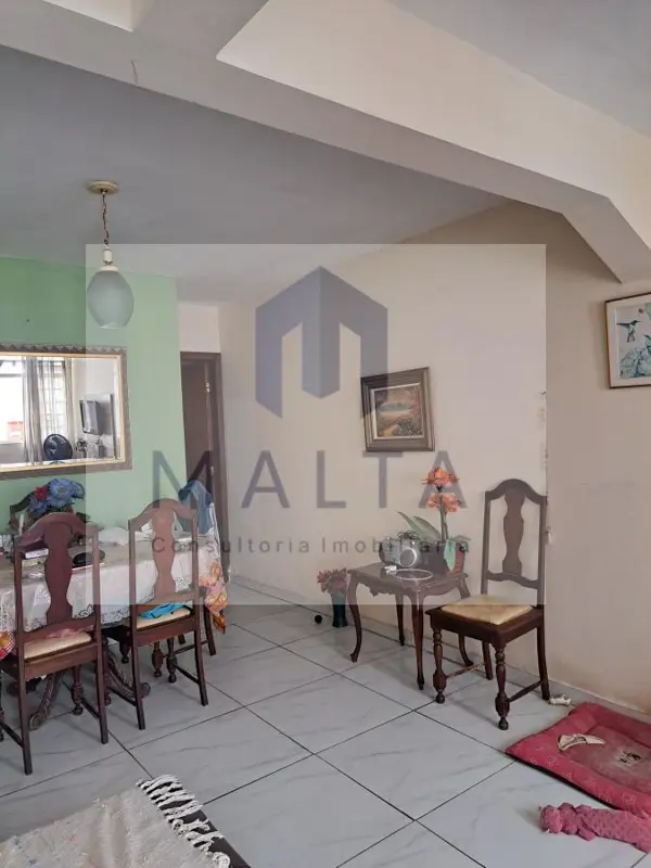 Casa 3 quartos 2 banheiros 68m²