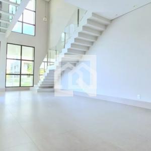 Casa em condomínio 4 quartos 5 banheiros 320m²