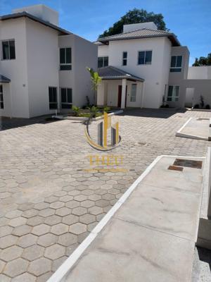 Apartamento 3 quartos 2 banheiros 171m²
