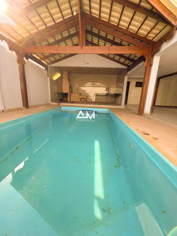 Apartamento 3 quartos 2 banheiros 360m²