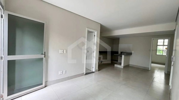 Área privativa 2 quartos 74m²