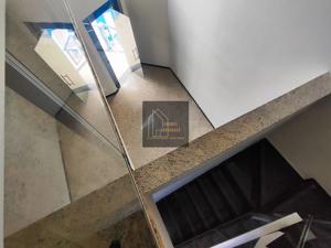 Apartamento 3 quartos 2 banheiros 234m²