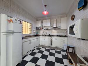 Casa 4 quartos 3 vagas 225m²