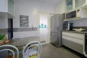 Apartamento 4 quartos 2 banheiros 