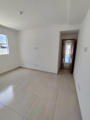Casa 3 quartos 2 banheiros 
