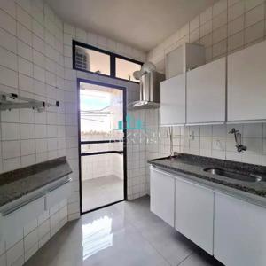 Apartamento 3 quartos 2 banheiros 