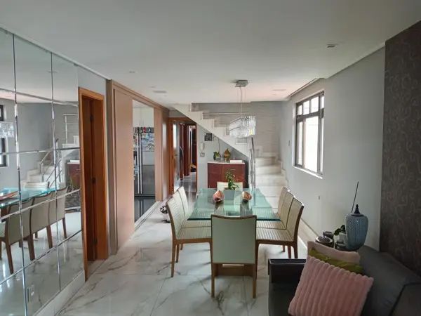 Apartamento 4 quartos 3 banheiros 500m²