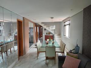 Apartamento 4 quartos 3 banheiros 500m²