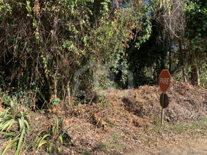 Lote em condomínio 1000m²
