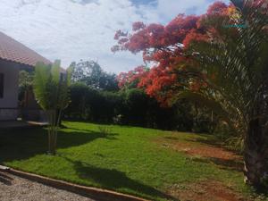 Chácara 5 quartos 2 banheiros 200m²