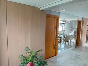 Apartamento 4 quartos 3 banheiros 500m²