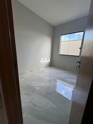 Apartamento 3 quartos 2 banheiros 180m²