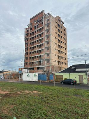 Apartamento 3 quartos 4 banheiros 158m²