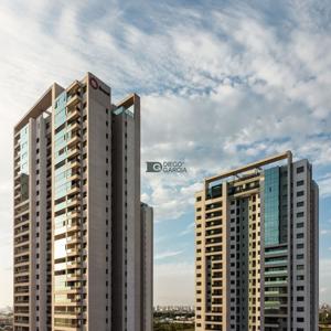 Apartamento 3 quartos 4 banheiros 137m²