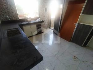 Prédio 2 quartos 2 vagas 320m²