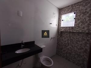 Casa 3 quartos 2 banheiros 75m²