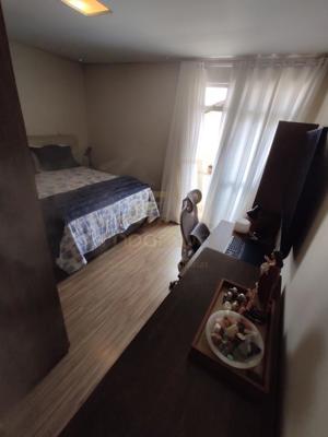Apartamento 3 quartos 2 banheiros 185m²
