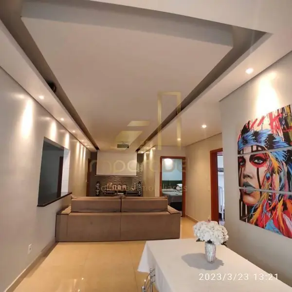 Apartamento 3 quartos 2 banheiros 168m²
