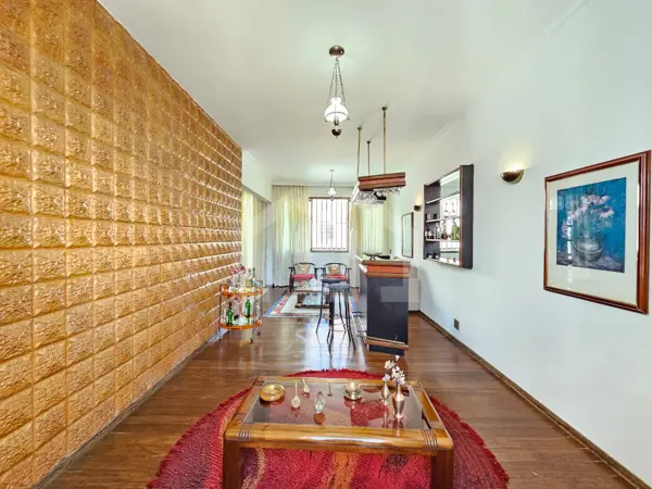 Casa 4 quartos 3 vagas 230m²