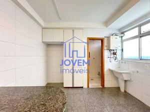 Apartamento 3 quartos 3 banheiros 232m²