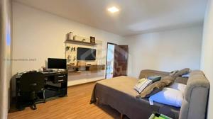 Casa 6 quartos 2 vagas 279m²