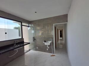 Casa 3 quartos 2 banheiros 260m²
