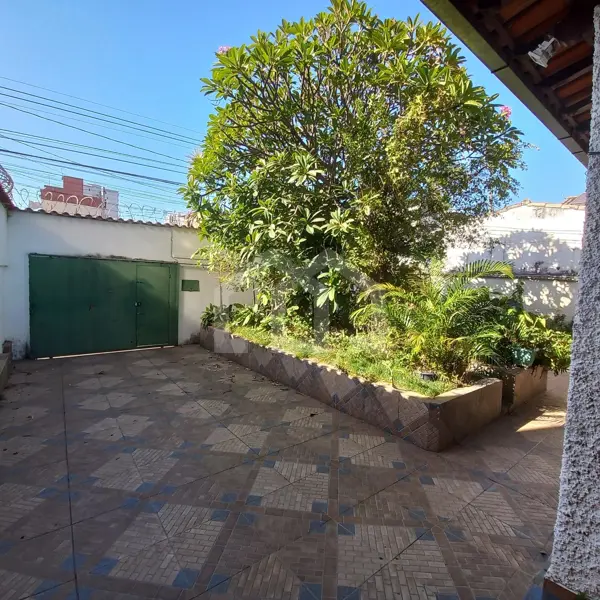 Casa 3 quartos 2 vagas 360m²