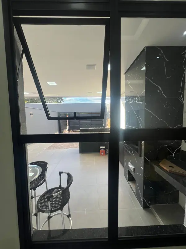 Apartamento 3 quartos 2 banheiros 125m²