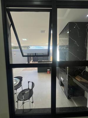 Apartamento 3 quartos 2 banheiros 125m²