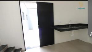 Casa 3 quartos 2 banheiros 220m²