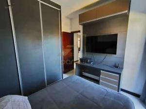 Apartamento 3 quartos 2 banheiros 189m²
