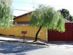 Casa 4 quartos 3 banheiros 
